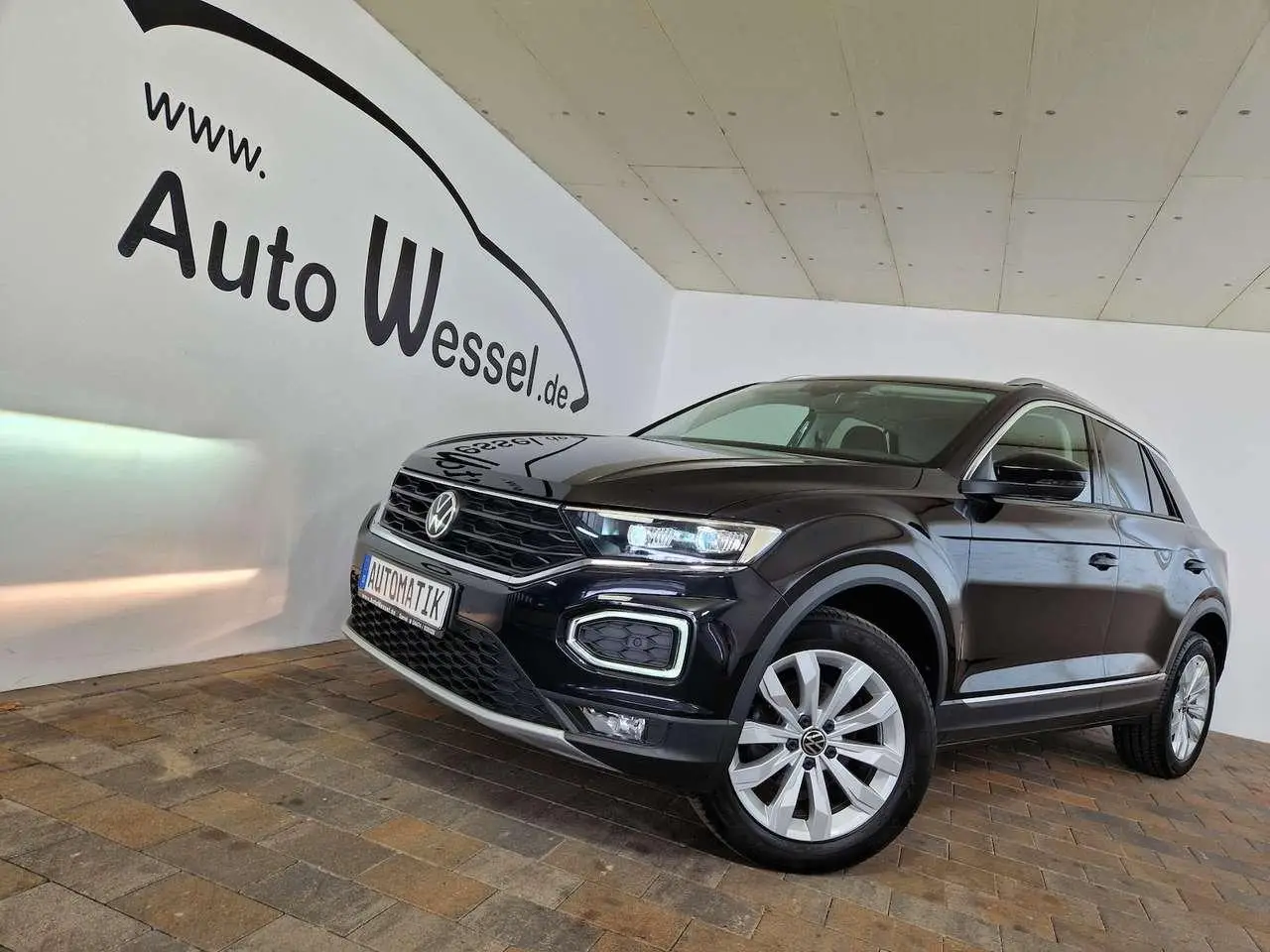 Photo 1 : Volkswagen T-roc 2021 Essence