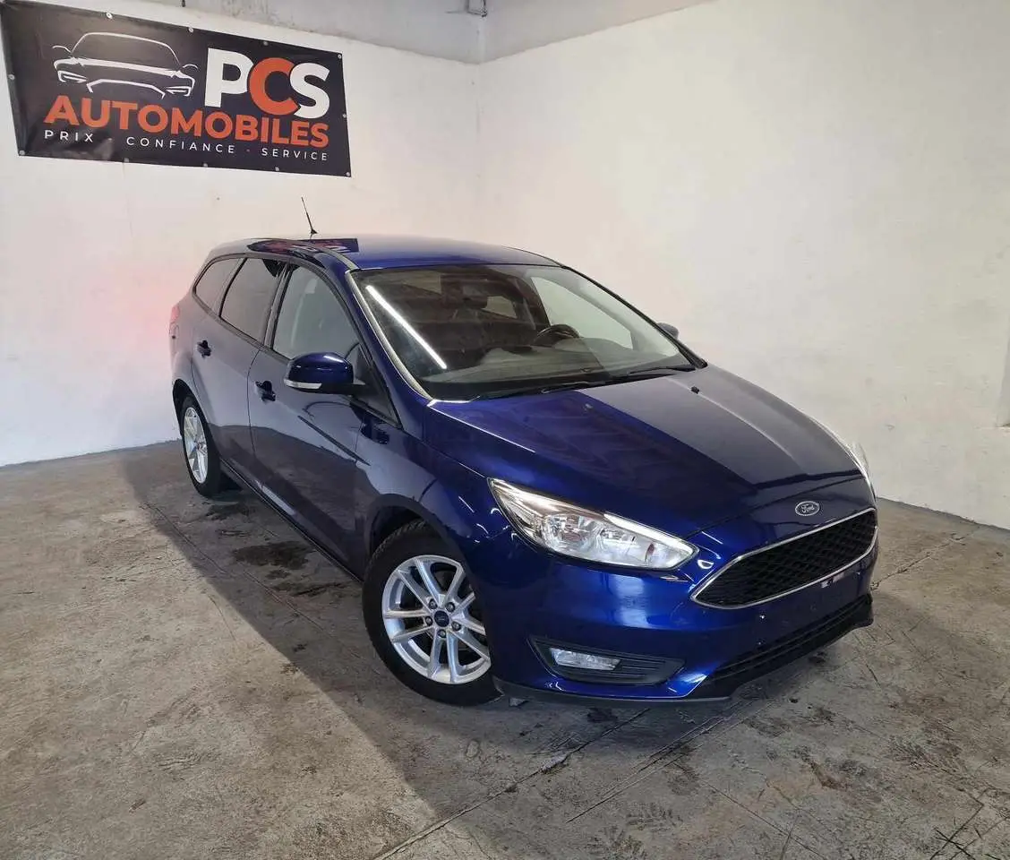 Photo 1 : Ford Focus 2016 Diesel