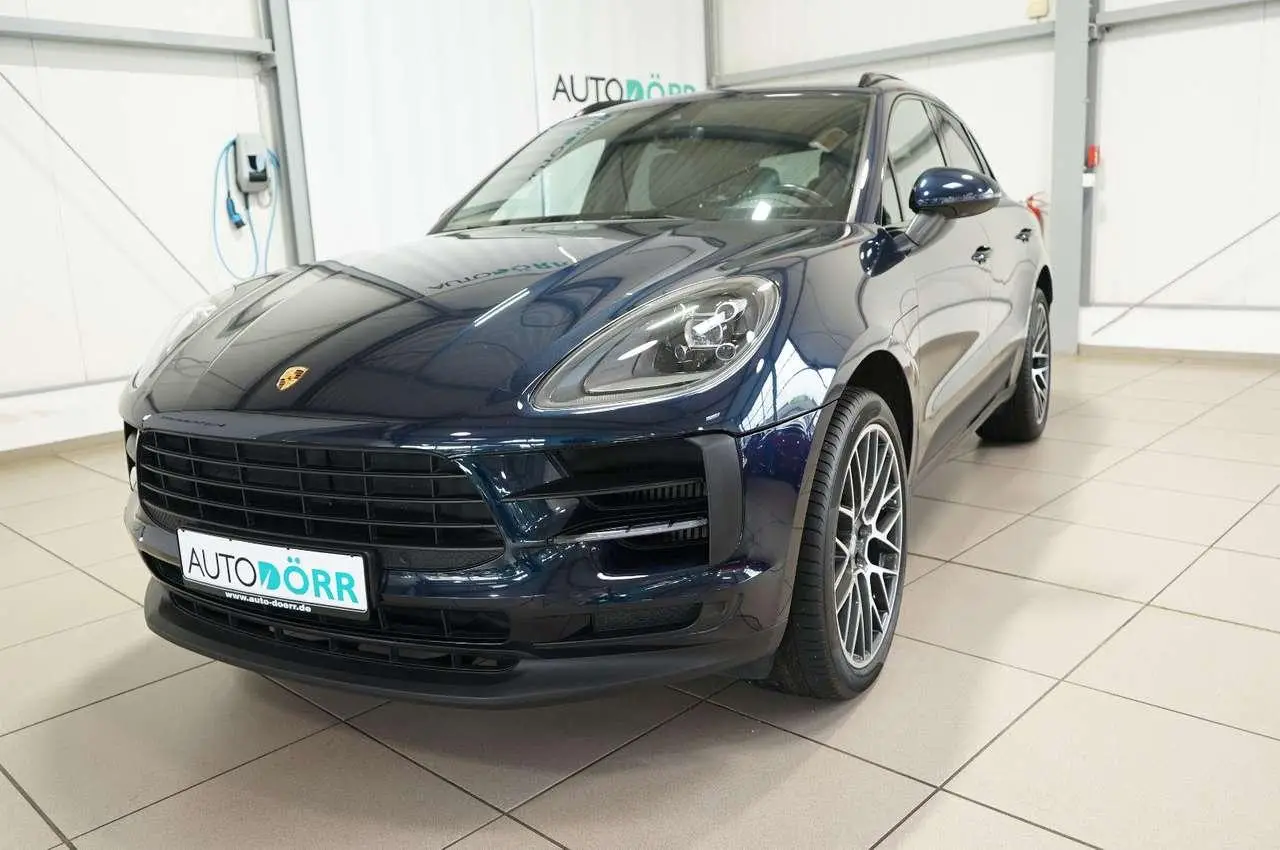 Photo 1 : Porsche Macan 2019 Essence