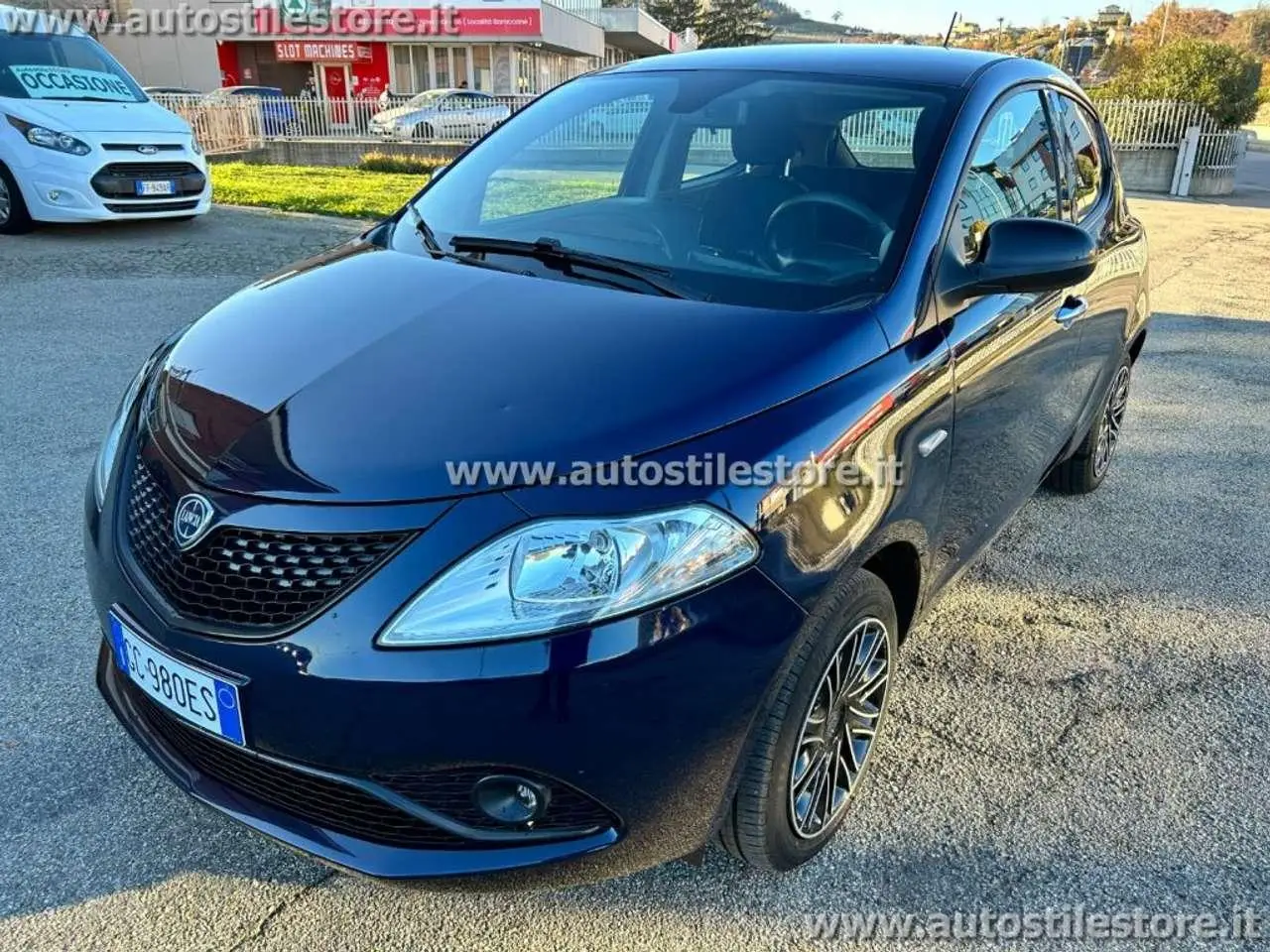 Photo 1 : Lancia Ypsilon 2020 Hybride