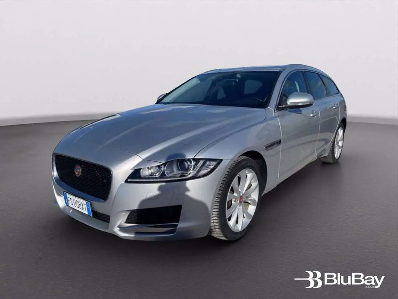 Photo 1 : Jaguar Xf 2018 Diesel