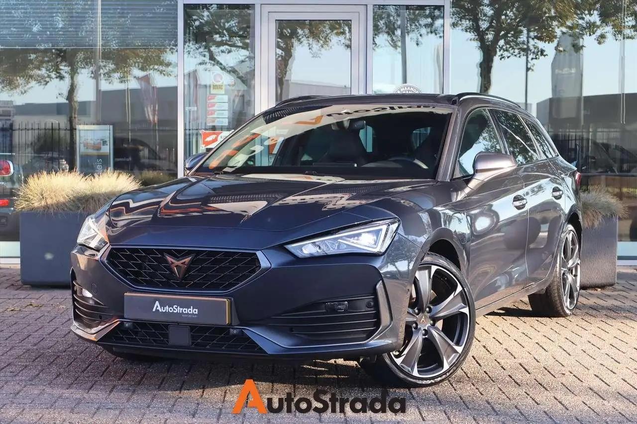 Photo 1 : Cupra Leon 2021 Hybride