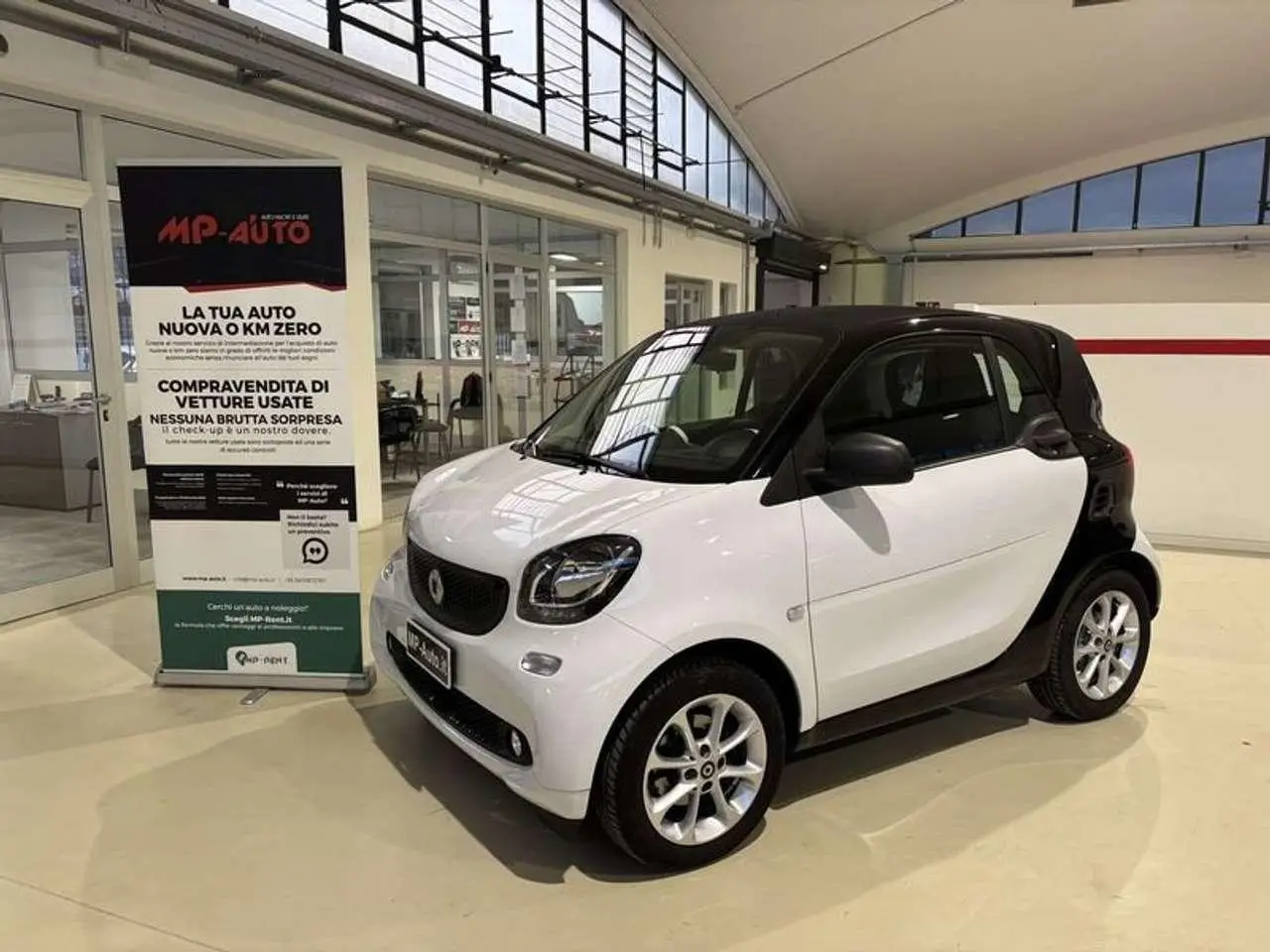 Photo 1 : Smart Fortwo 2017 Essence