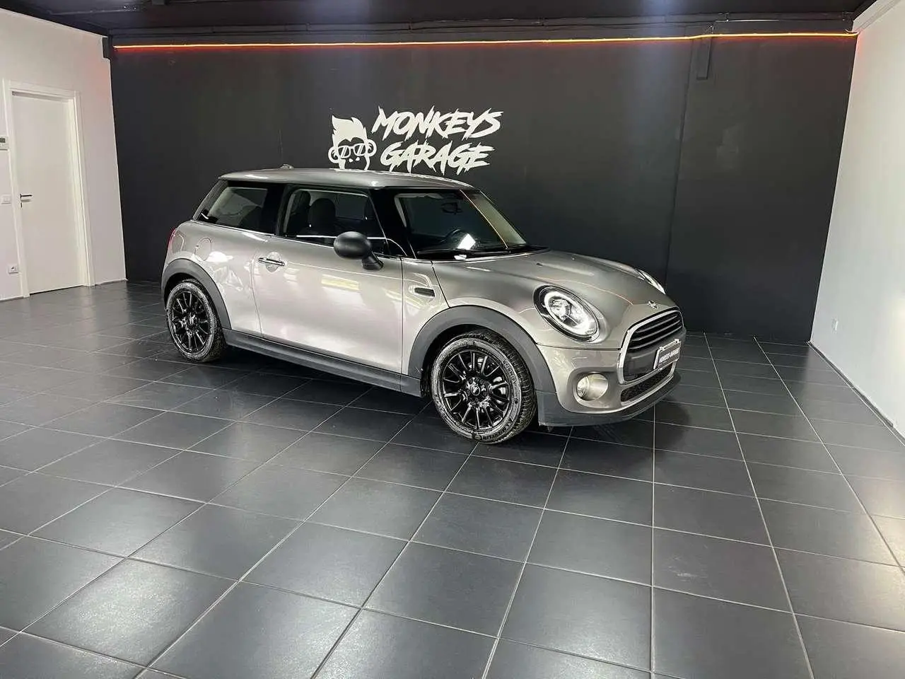 Photo 1 : Mini One 2019 Petrol