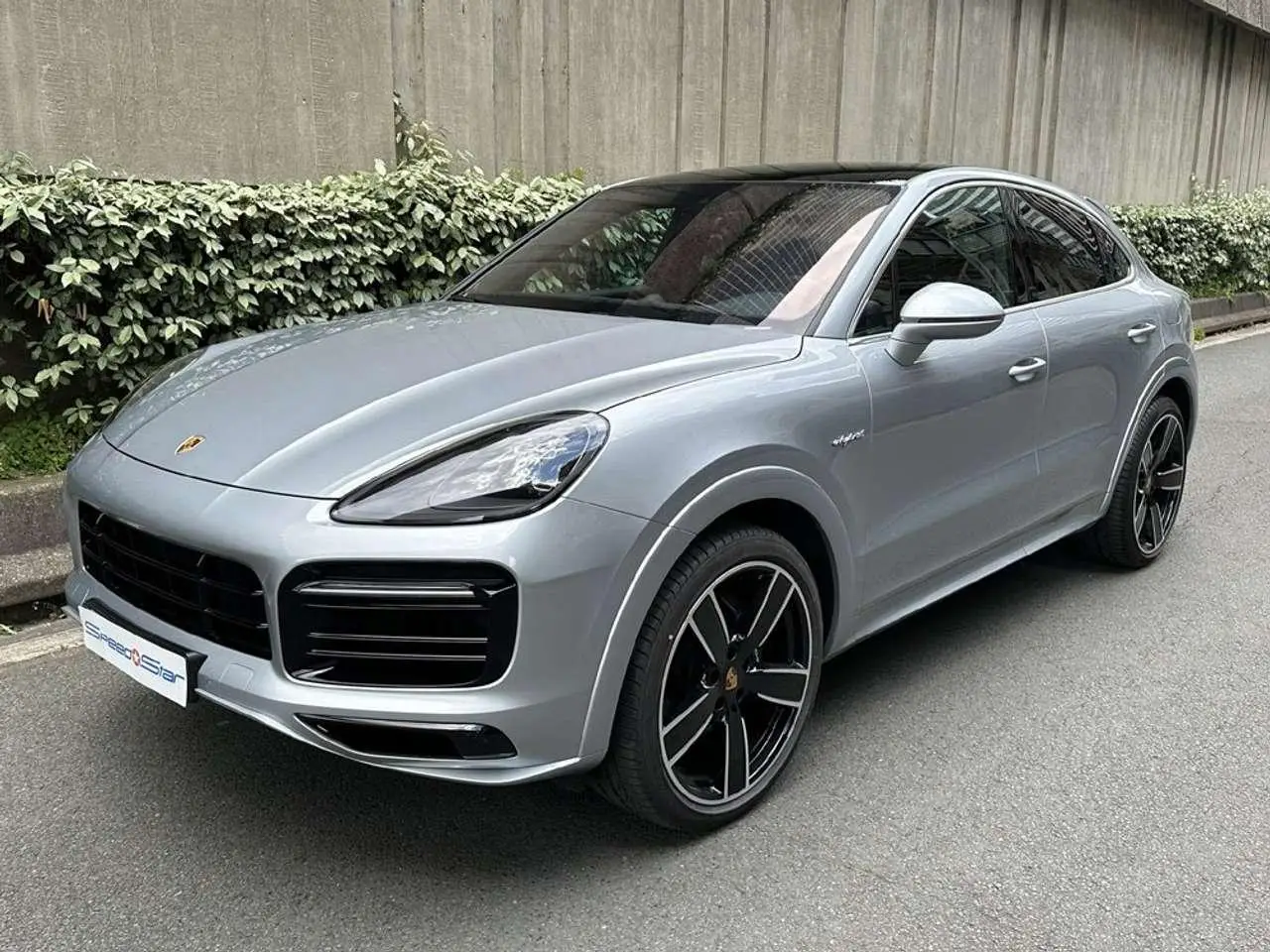 Photo 1 : Porsche Cayenne 2021 Hybrid