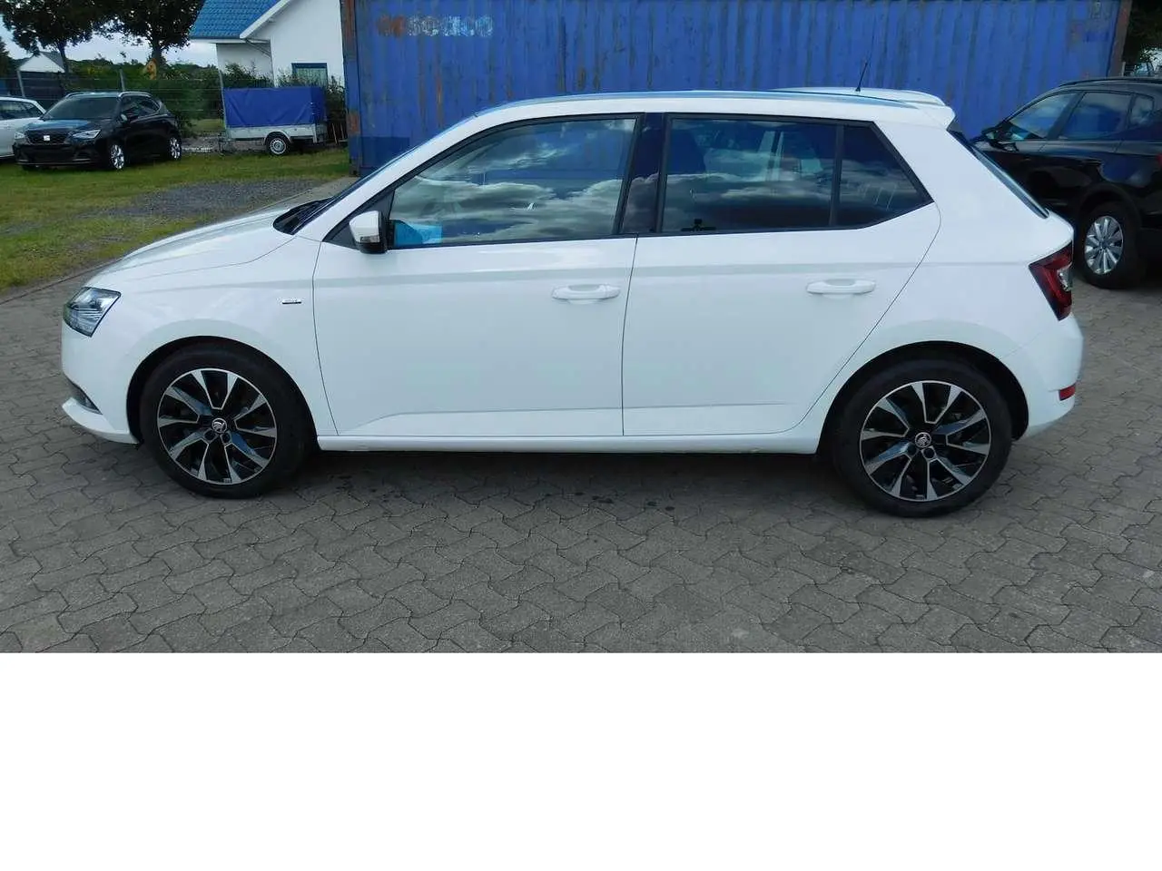 Photo 1 : Skoda Fabia 2021 Petrol