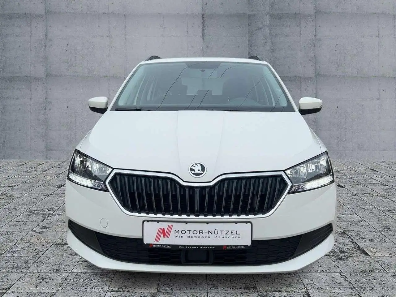 Photo 1 : Skoda Fabia 2020 Petrol