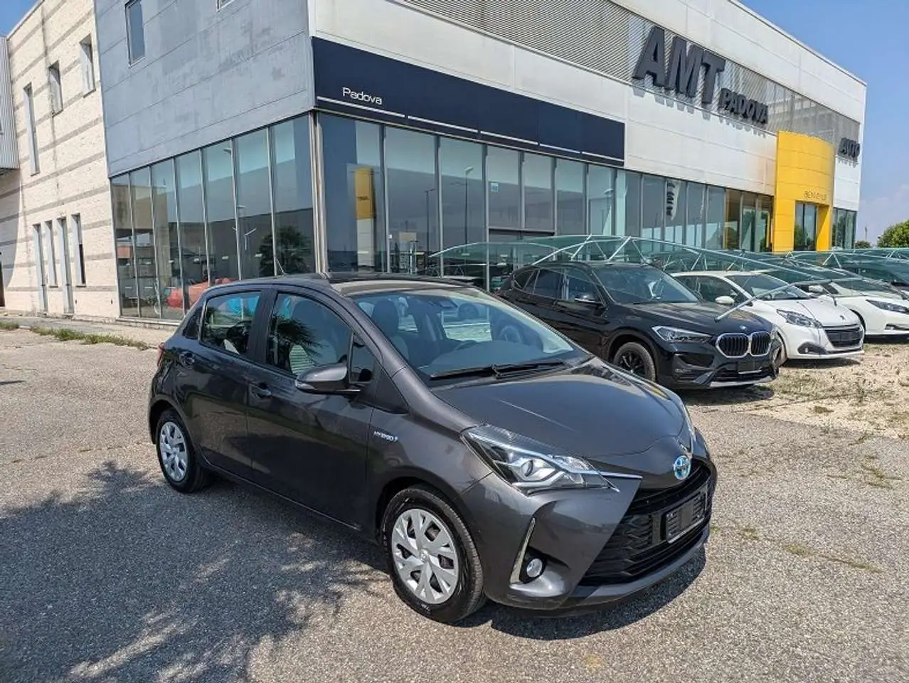 Photo 1 : Toyota Yaris 2019 Hybrid