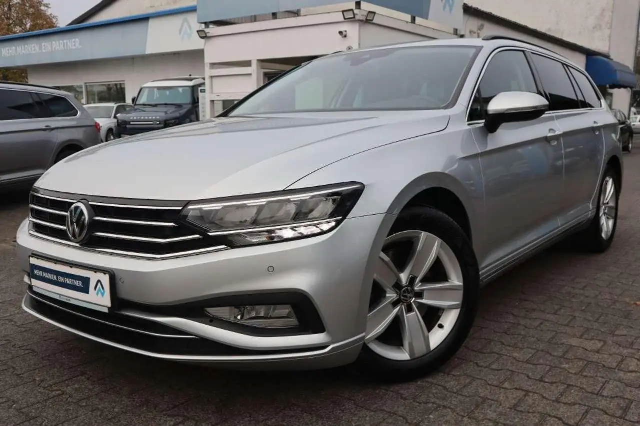 Photo 1 : Volkswagen Passat 2020 Diesel