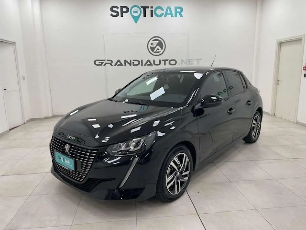 Photo 1 : Peugeot 208 2023 Petrol