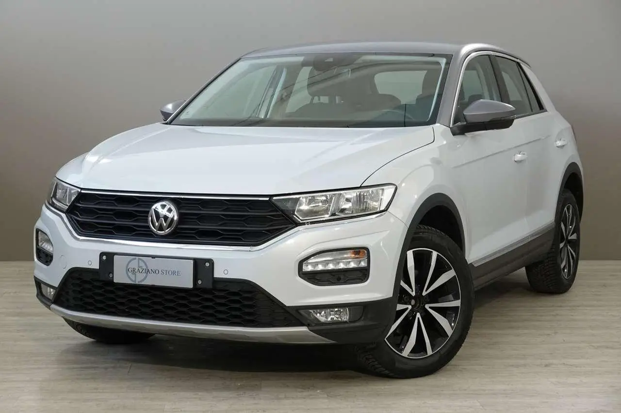 Photo 1 : Volkswagen T-roc 2019 Essence