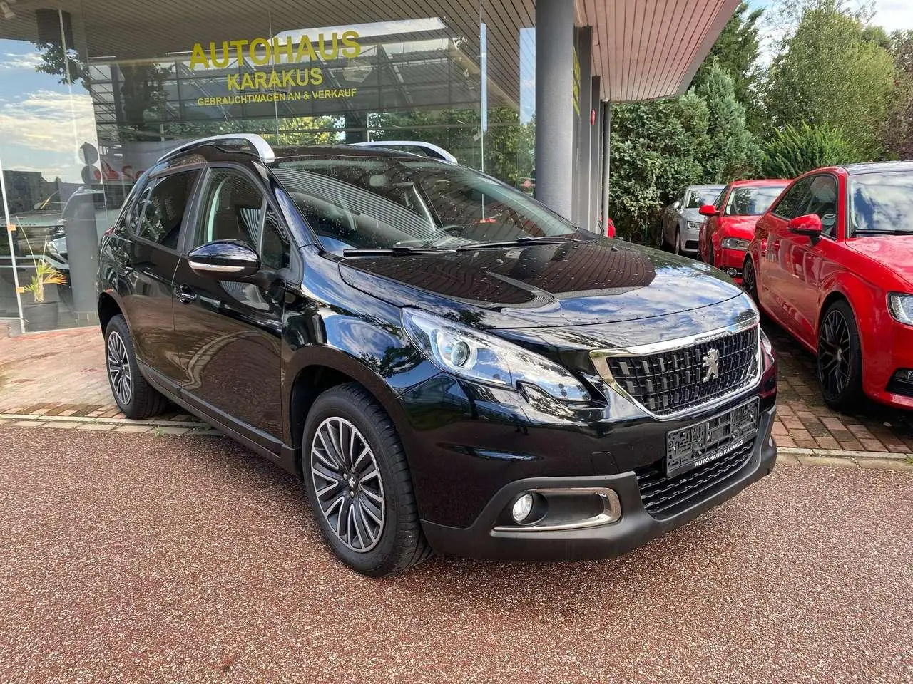 Photo 1 : Peugeot 2008 2018 Petrol