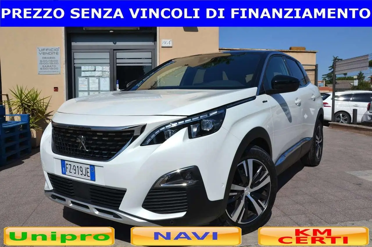 Photo 1 : Peugeot 3008 2019 Diesel