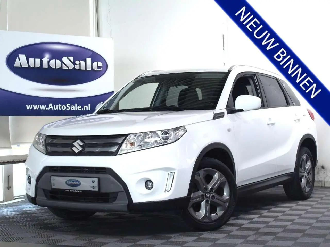 Photo 1 : Suzuki Vitara 2017 Petrol