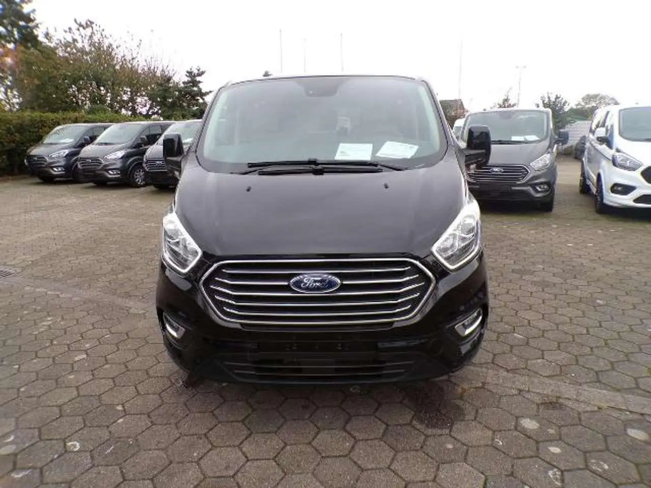 Photo 1 : Ford Tourneo 2023 Diesel