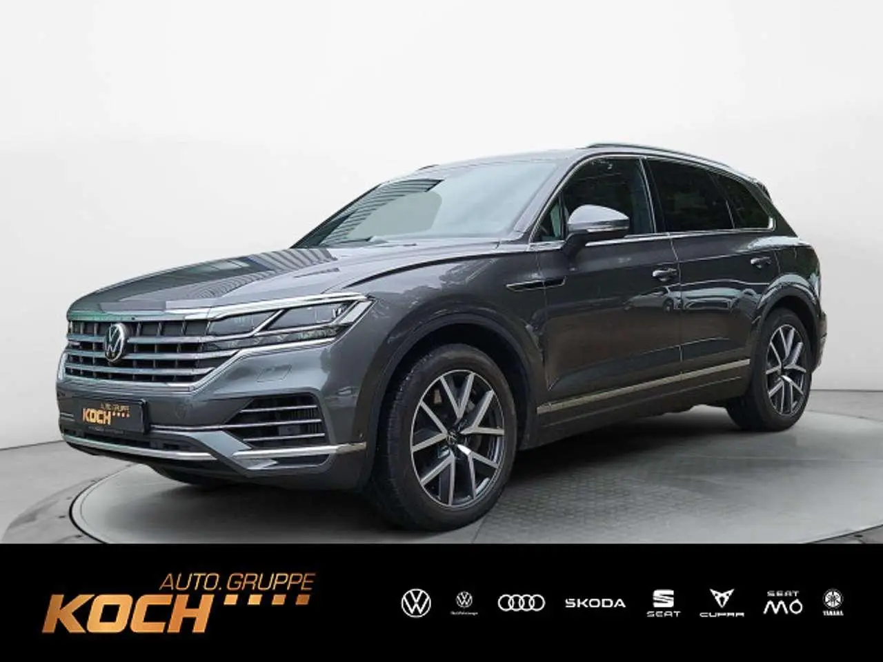 Photo 1 : Volkswagen Touareg 2021 Hybrid