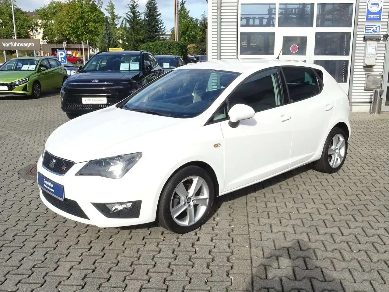 Photo 1 : Seat Ibiza 2015 Petrol