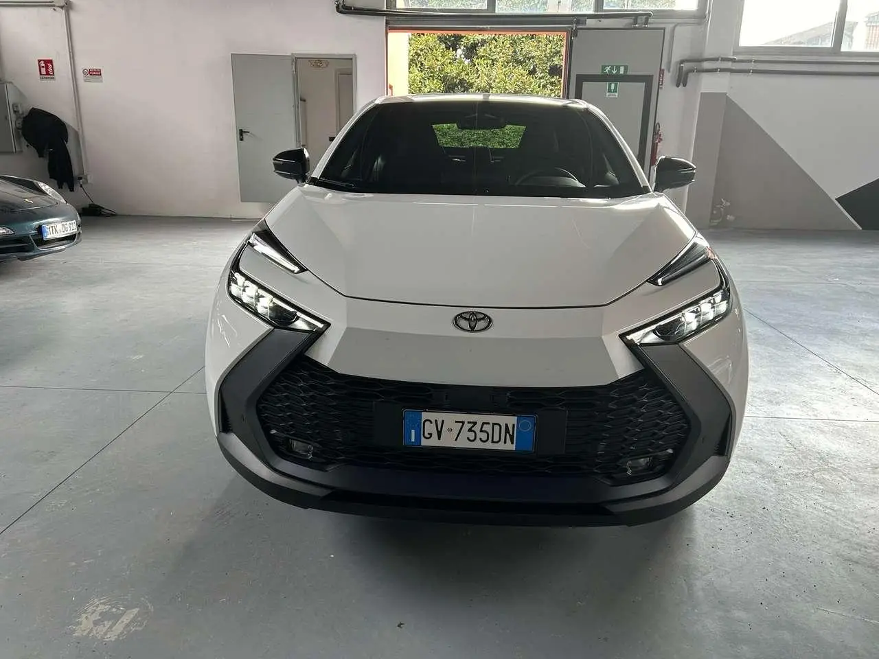 Photo 1 : Toyota C-hr 2024 Hybrid