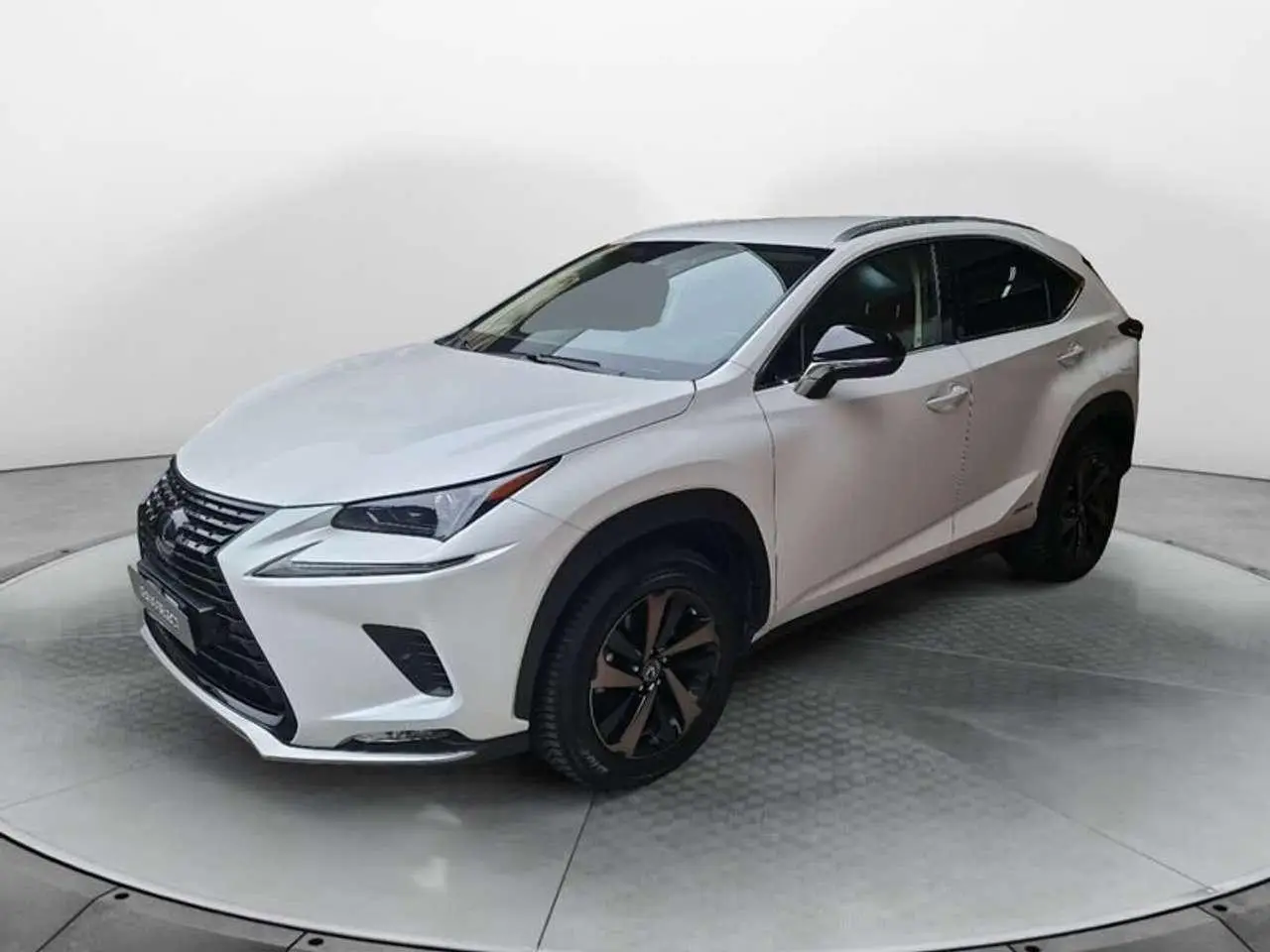 Photo 1 : Lexus Nx 2021 Hybrid