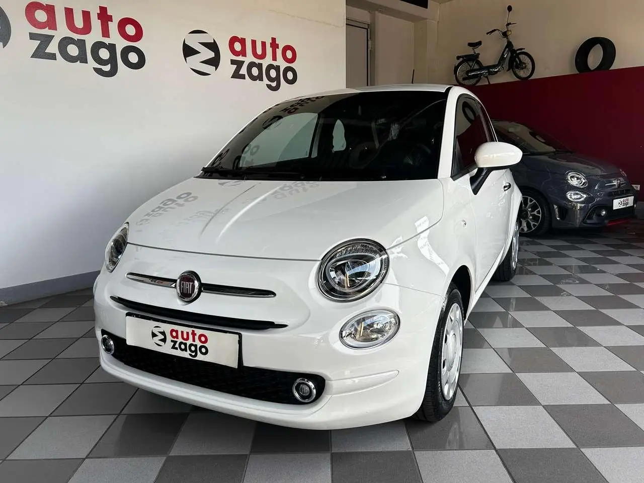 Photo 1 : Fiat 500 2023 Hybrid