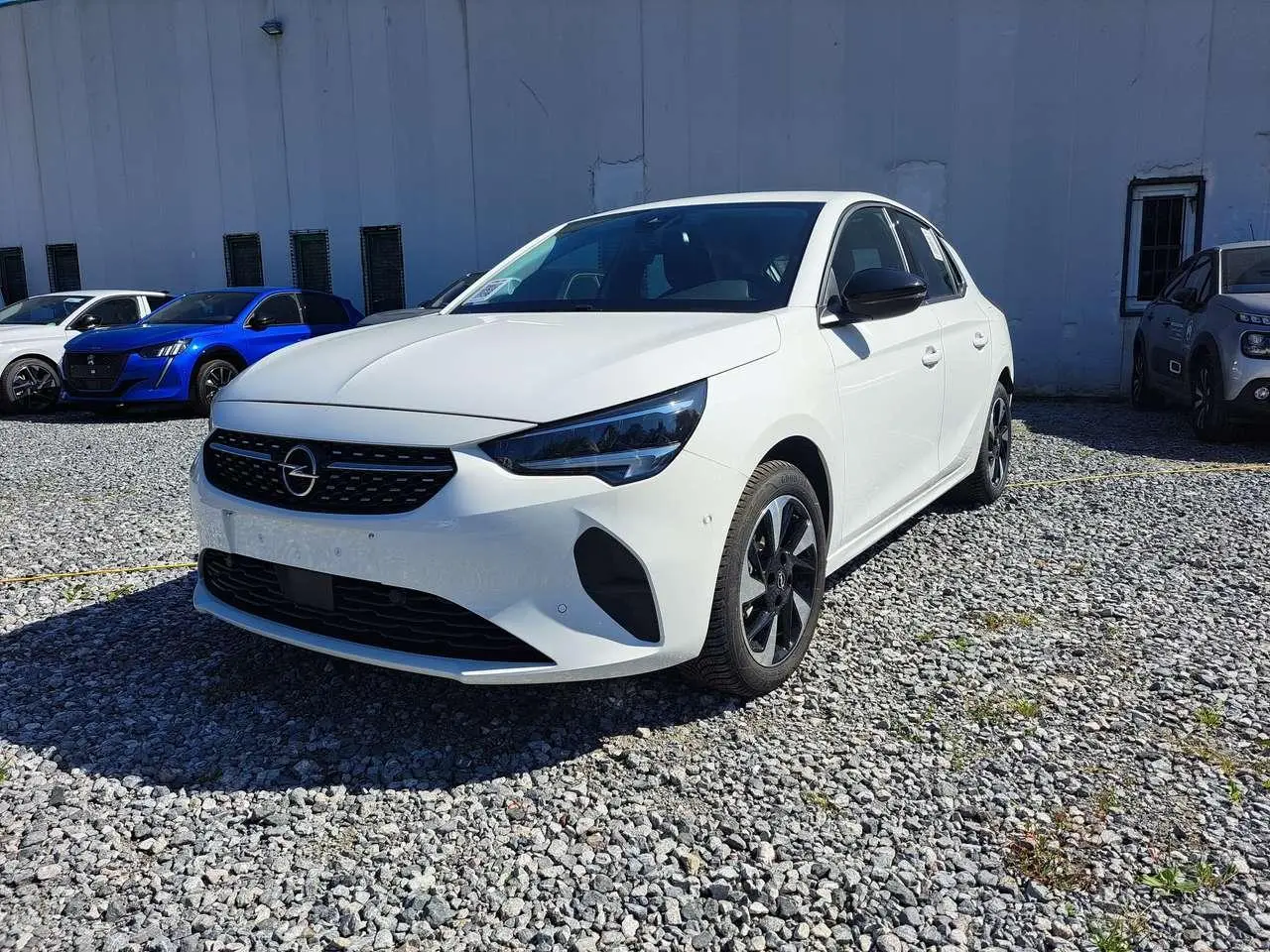 Photo 1 : Opel Corsa 2023 Électrique