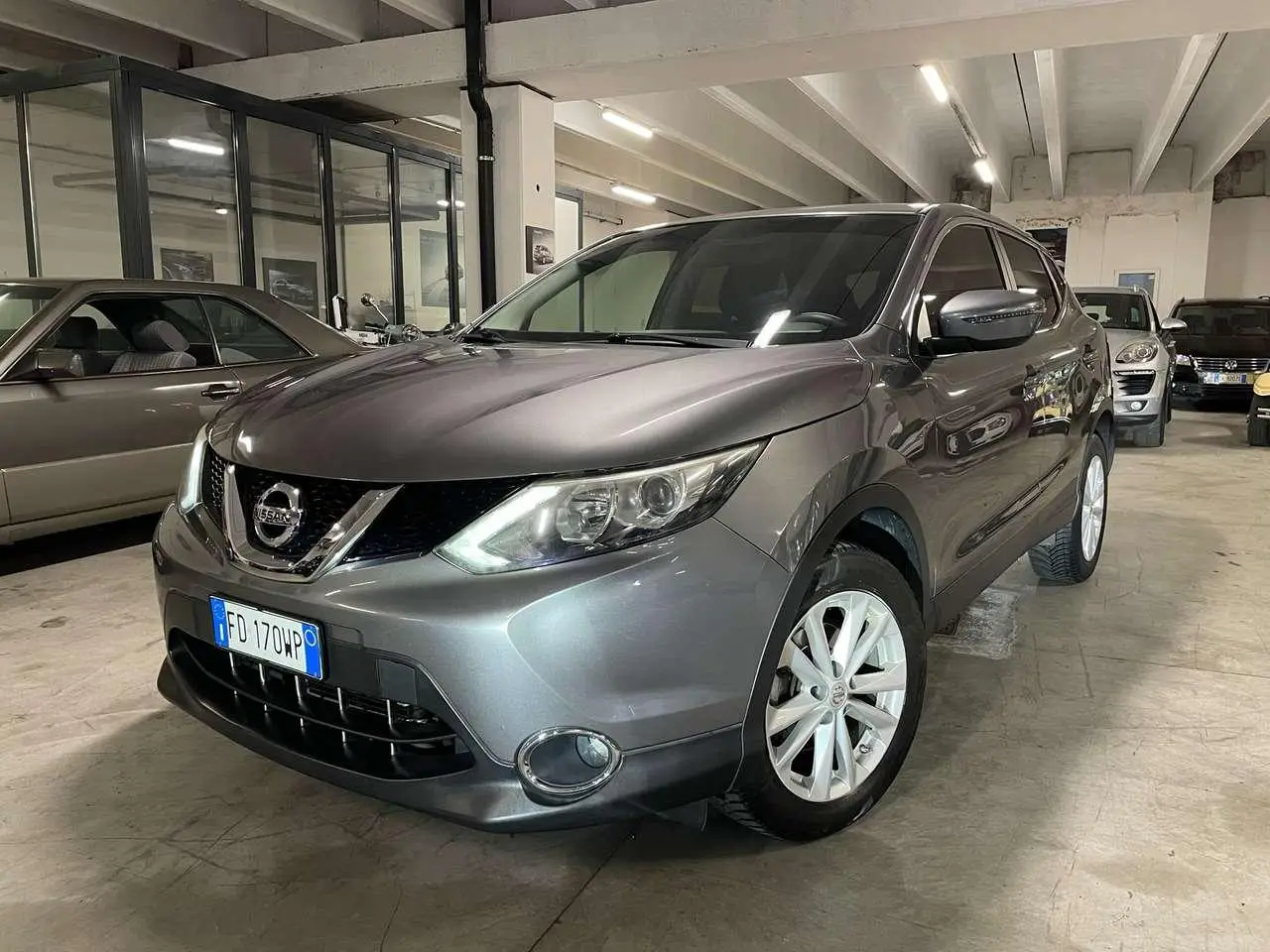 Photo 1 : Nissan Qashqai 2016 Petrol