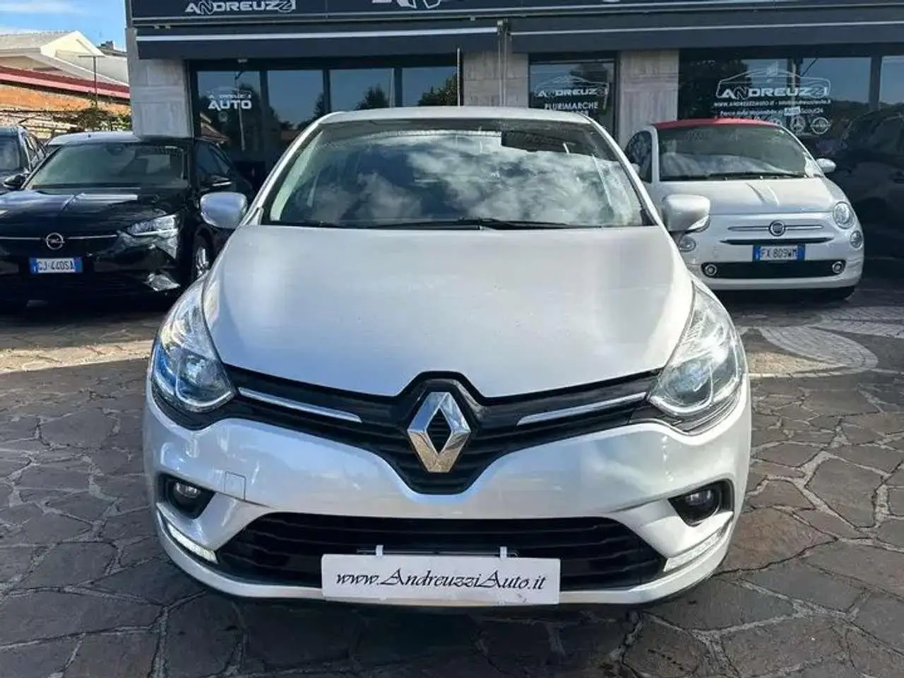 Photo 1 : Renault Clio 2019 Essence