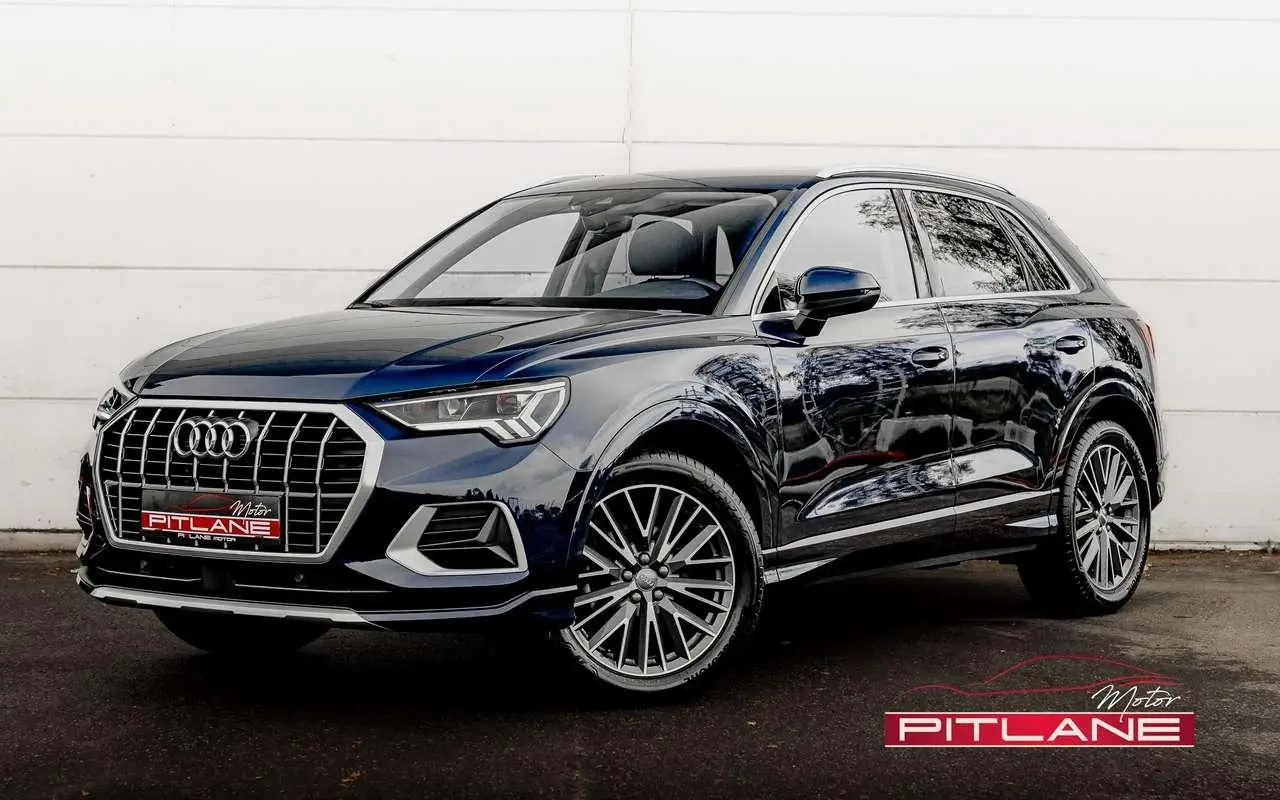 Photo 1 : Audi Q3 2020 Essence