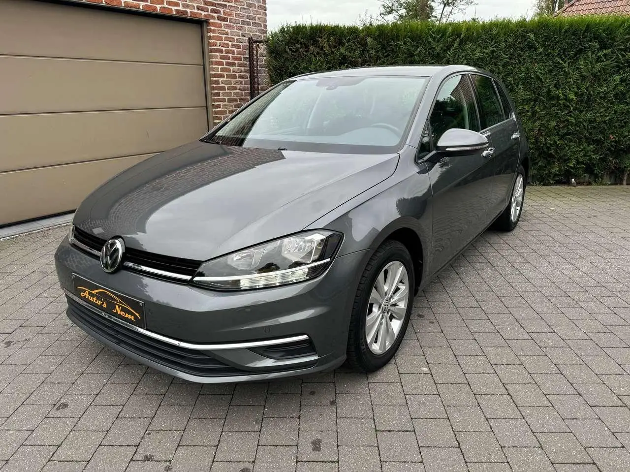 Photo 1 : Volkswagen Golf 2018 Petrol