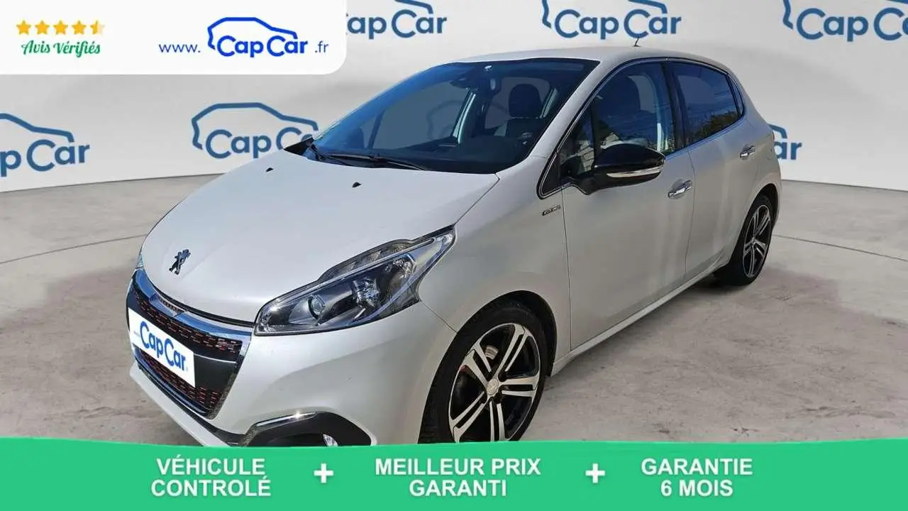 Photo 1 : Peugeot 208 2016 Petrol