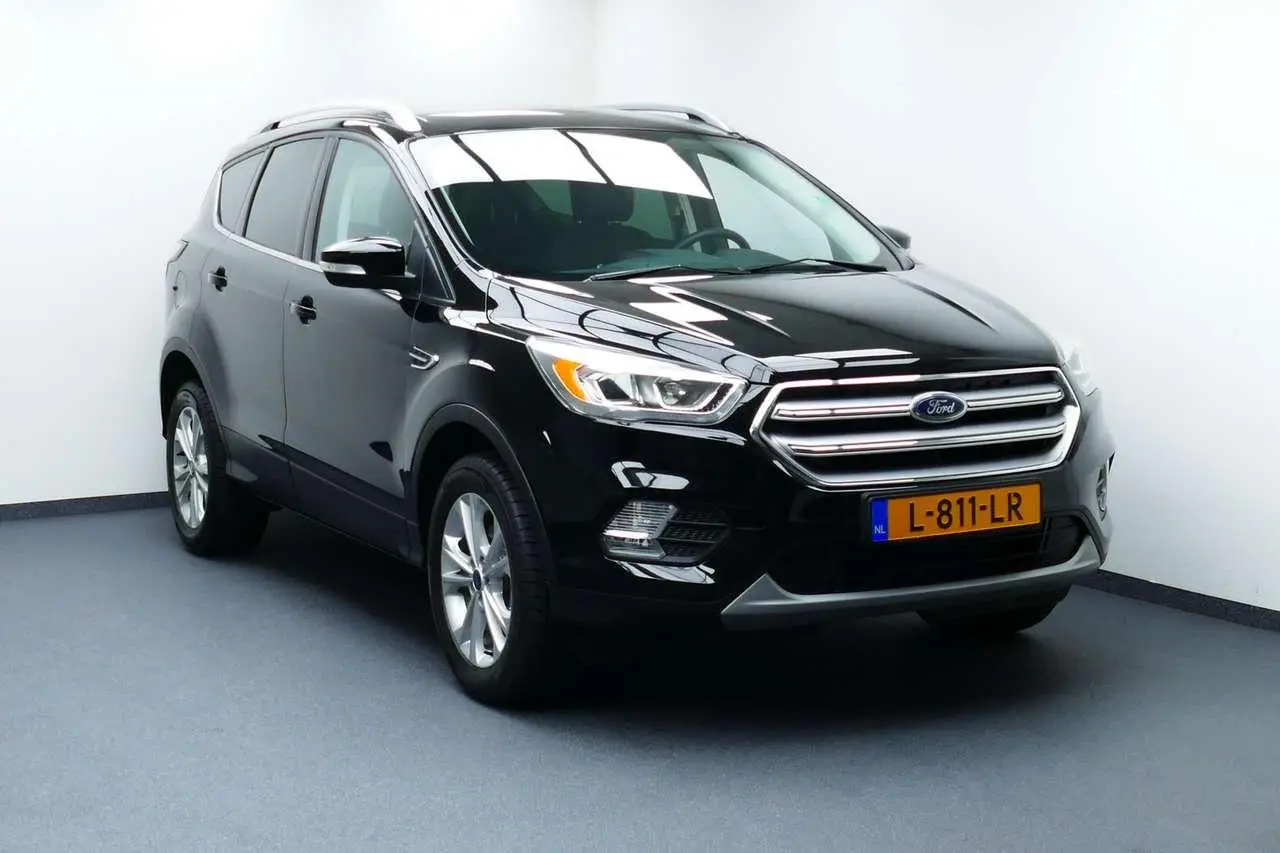 Photo 1 : Ford Kuga 2017 Essence