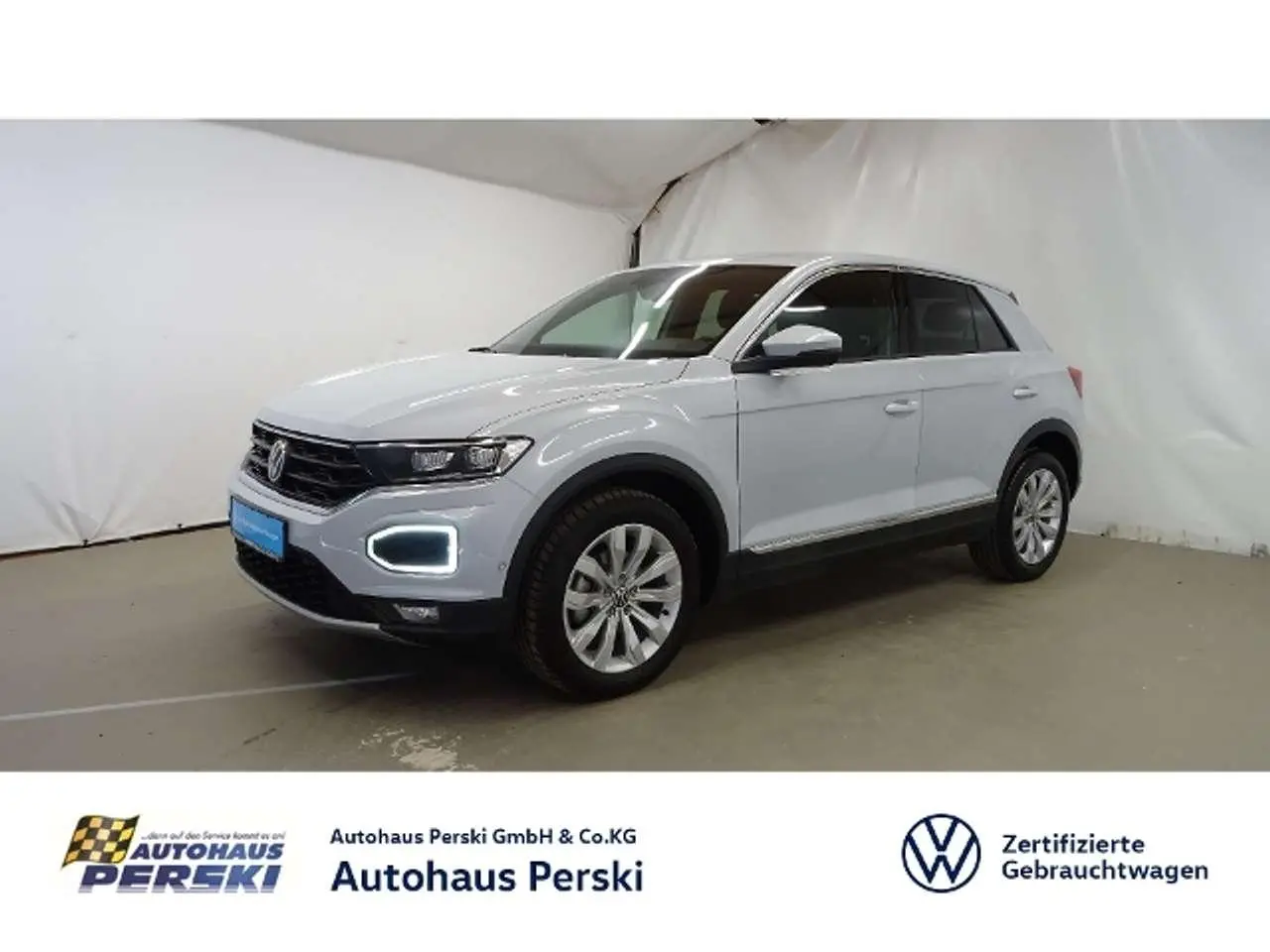 Photo 1 : Volkswagen T-roc 2021 Essence