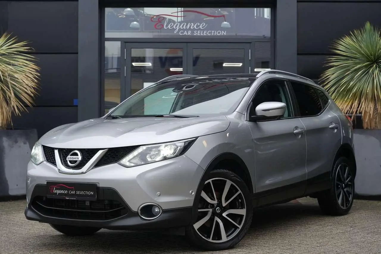 Photo 1 : Nissan Qashqai 2016 Essence