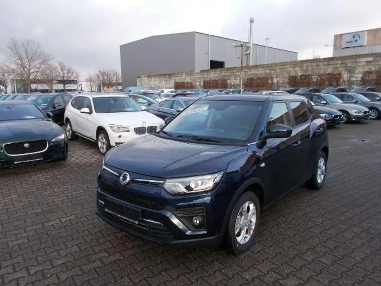 Photo 1 : Ssangyong Tivoli 2023 Essence