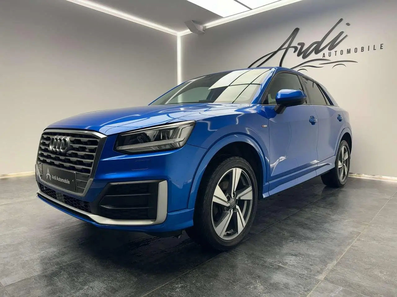 Photo 1 : Audi Q2 2020 Diesel