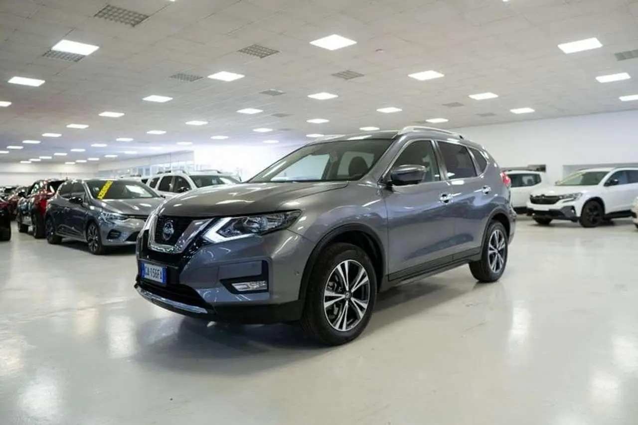 Photo 1 : Nissan X-trail 2020 Essence