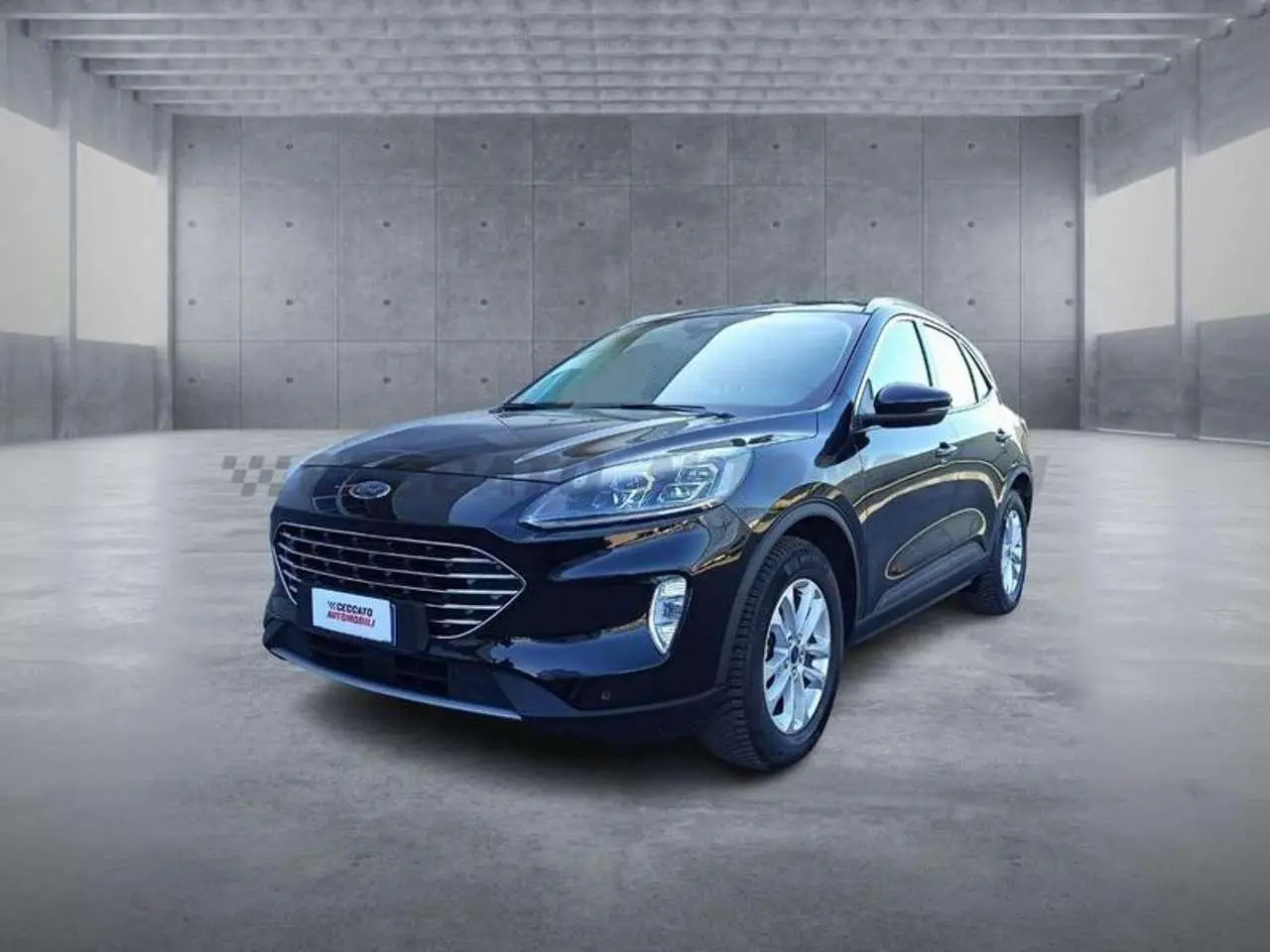 Photo 1 : Ford Kuga 2023 Diesel