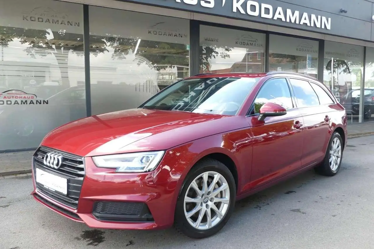 Photo 1 : Audi A4 2019 Diesel