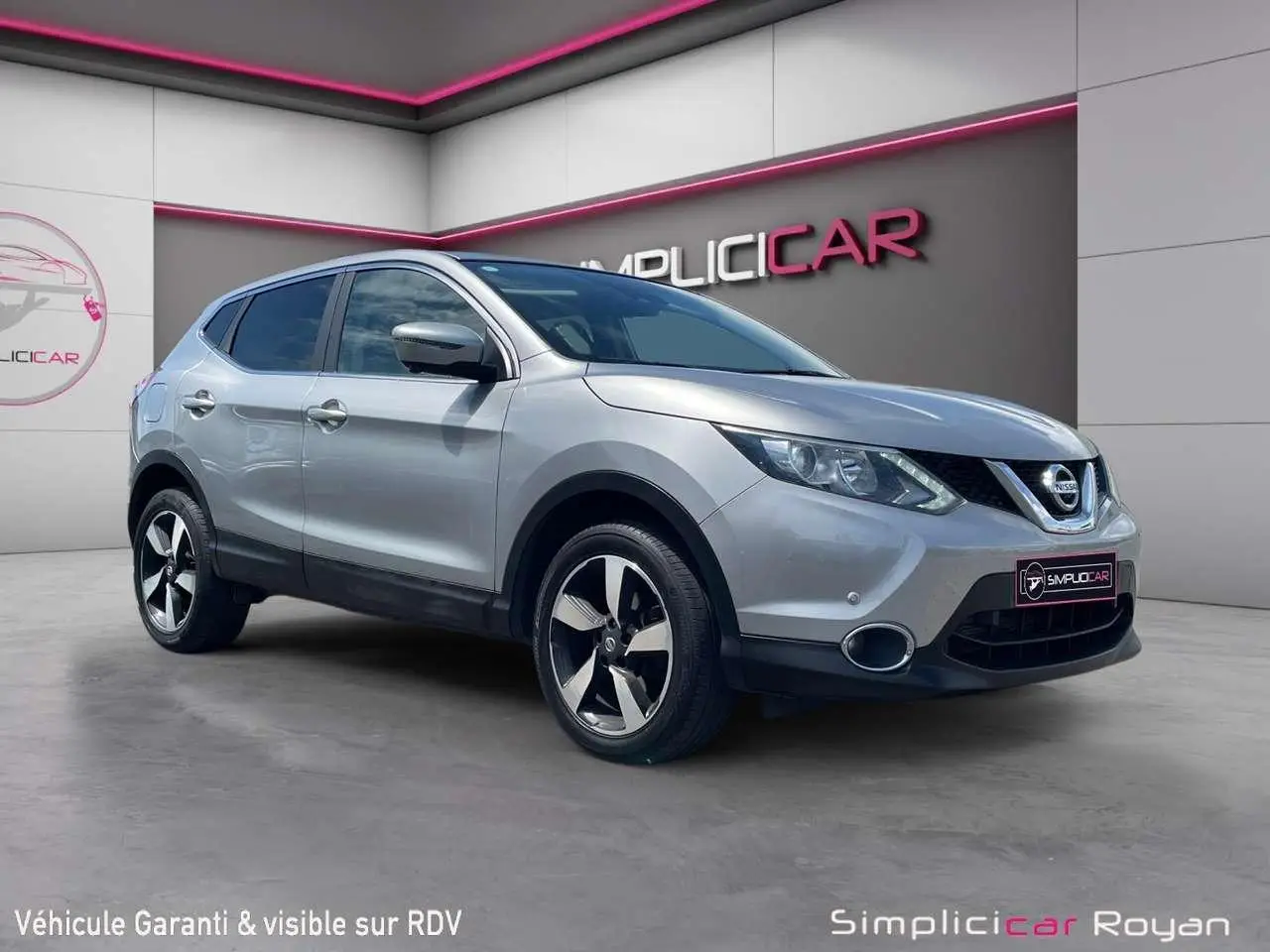 Photo 1 : Nissan Qashqai 2017 Essence