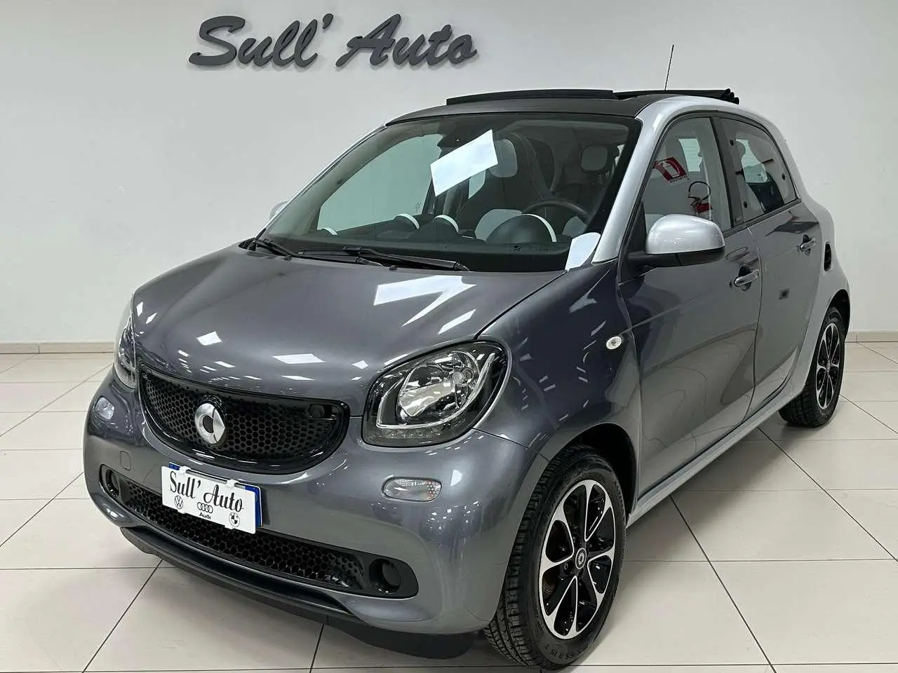 Photo 1 : Smart Forfour 2014 Petrol