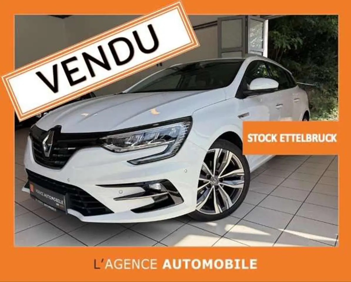 Photo 1 : Renault Megane 2021 Essence