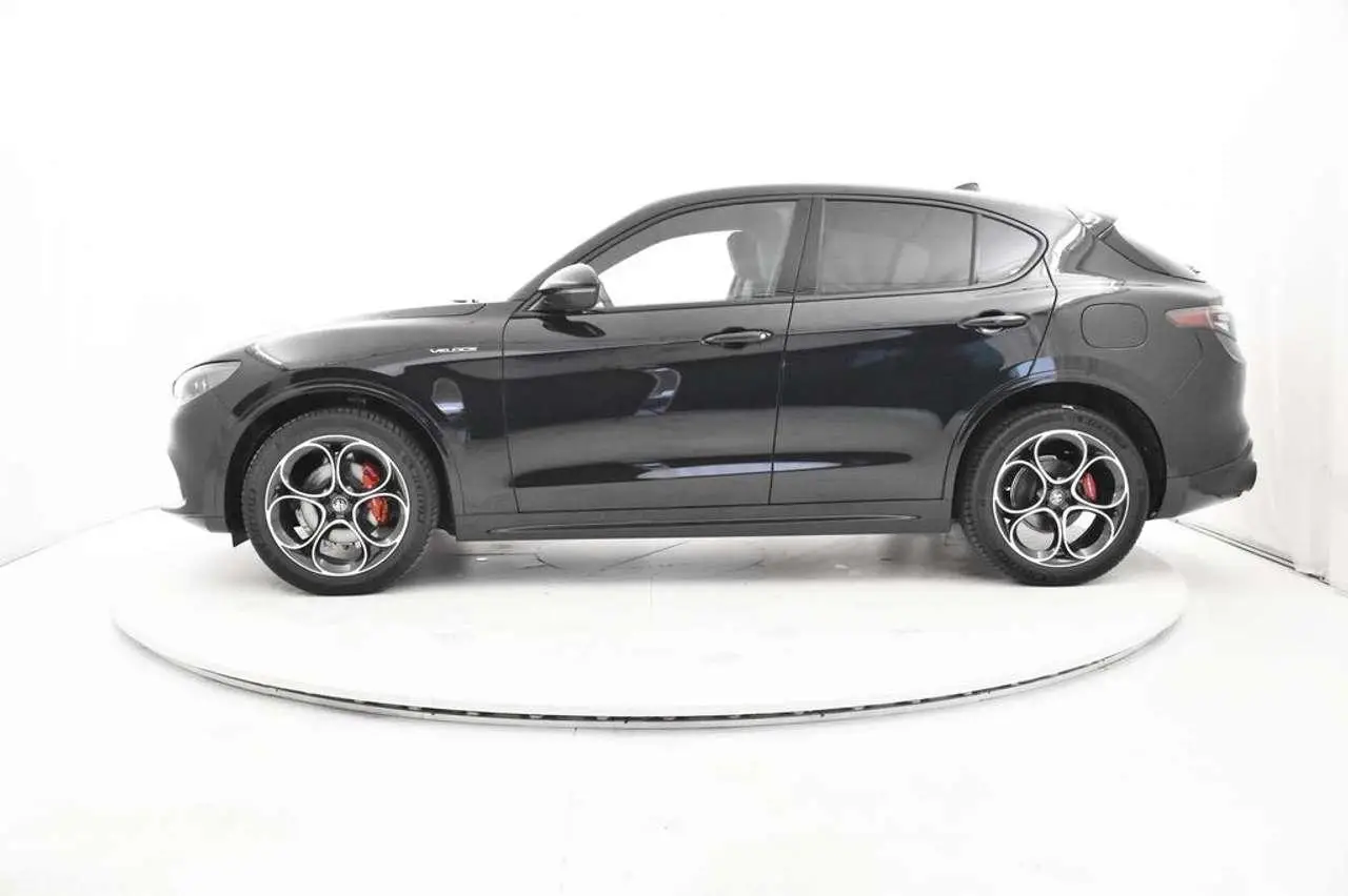 Photo 1 : Alfa Romeo Stelvio 2024 Diesel