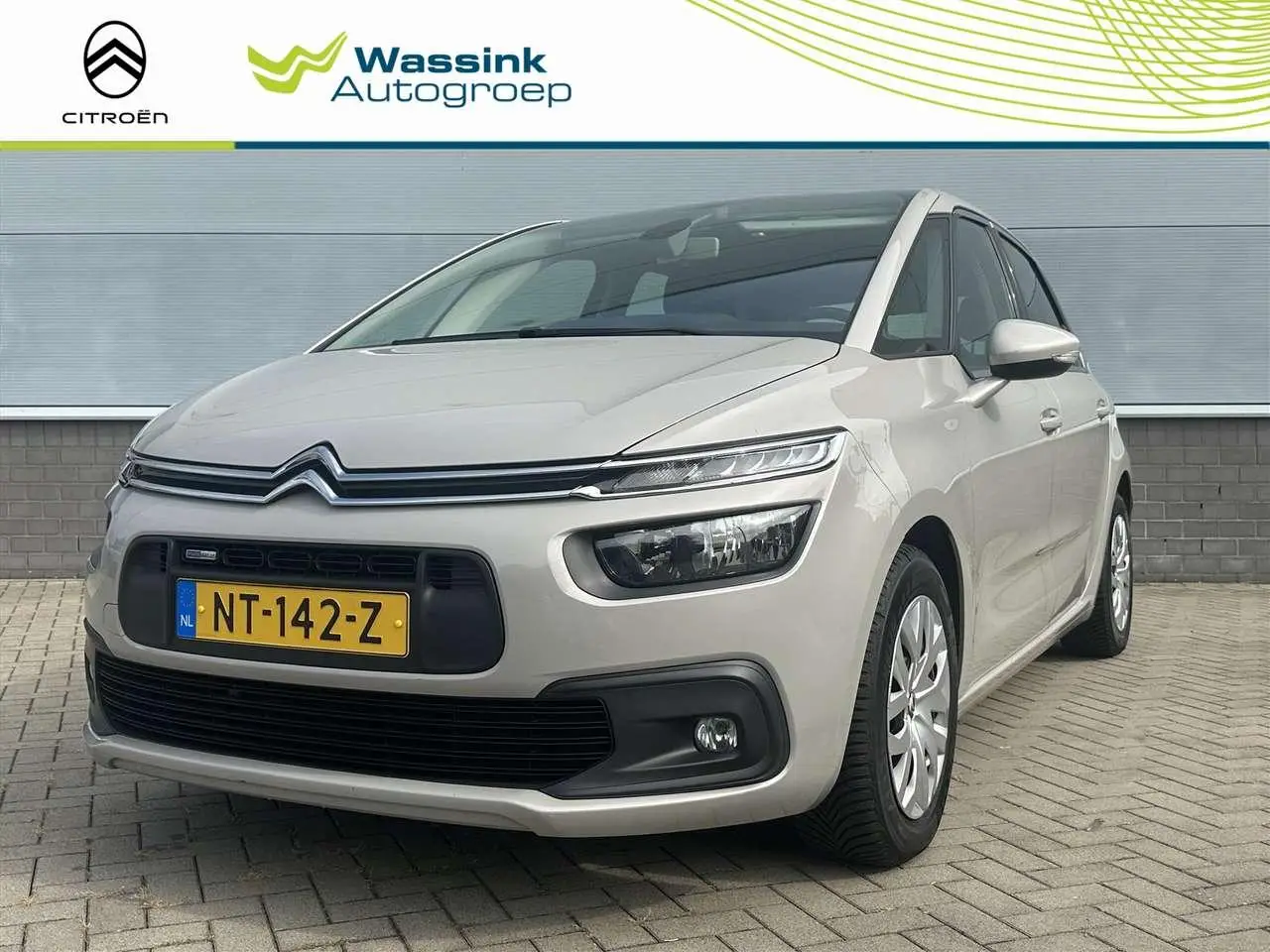 Photo 1 : Citroen C4 2017 Petrol