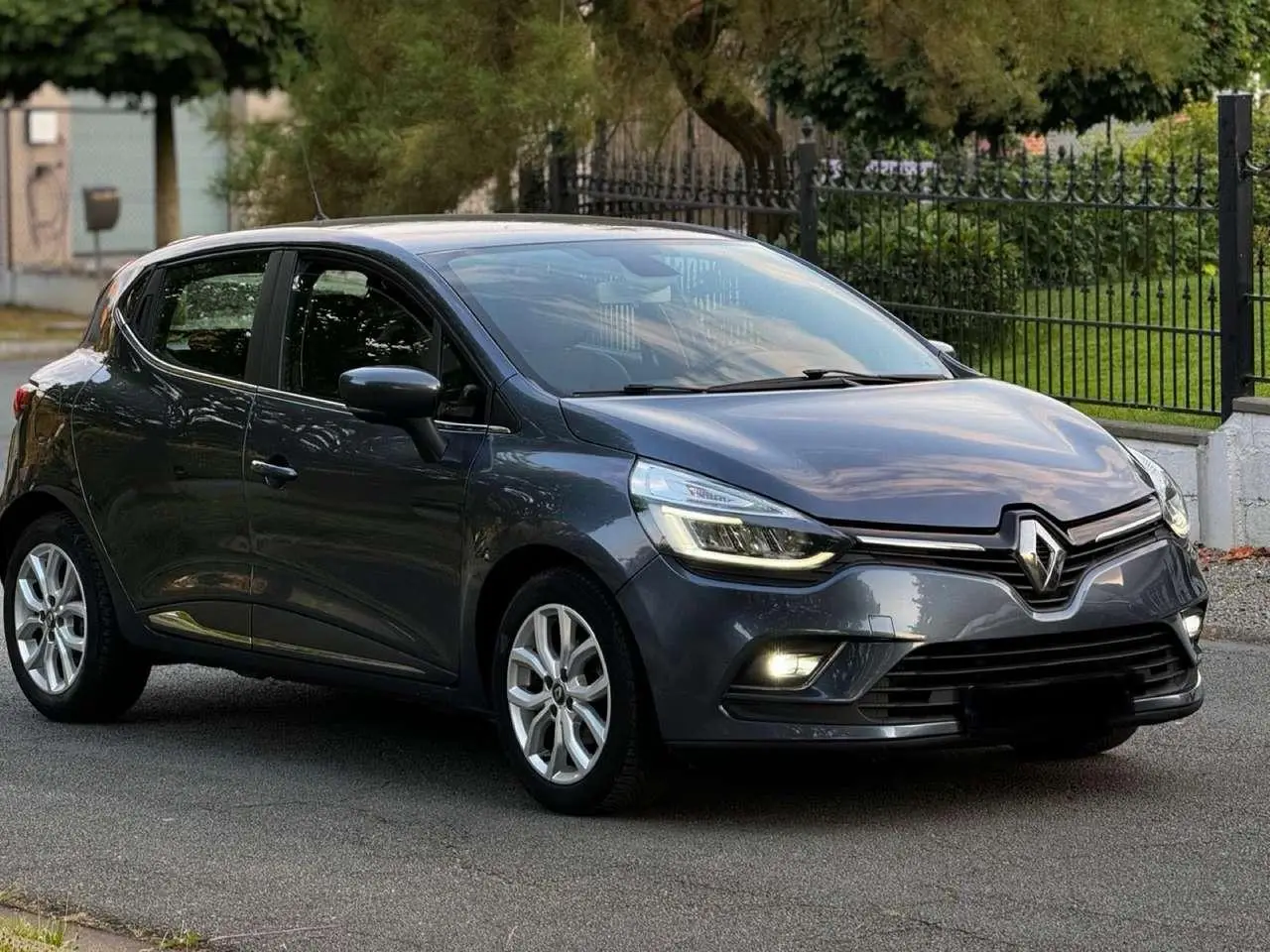 Photo 1 : Renault Clio 2018 Essence