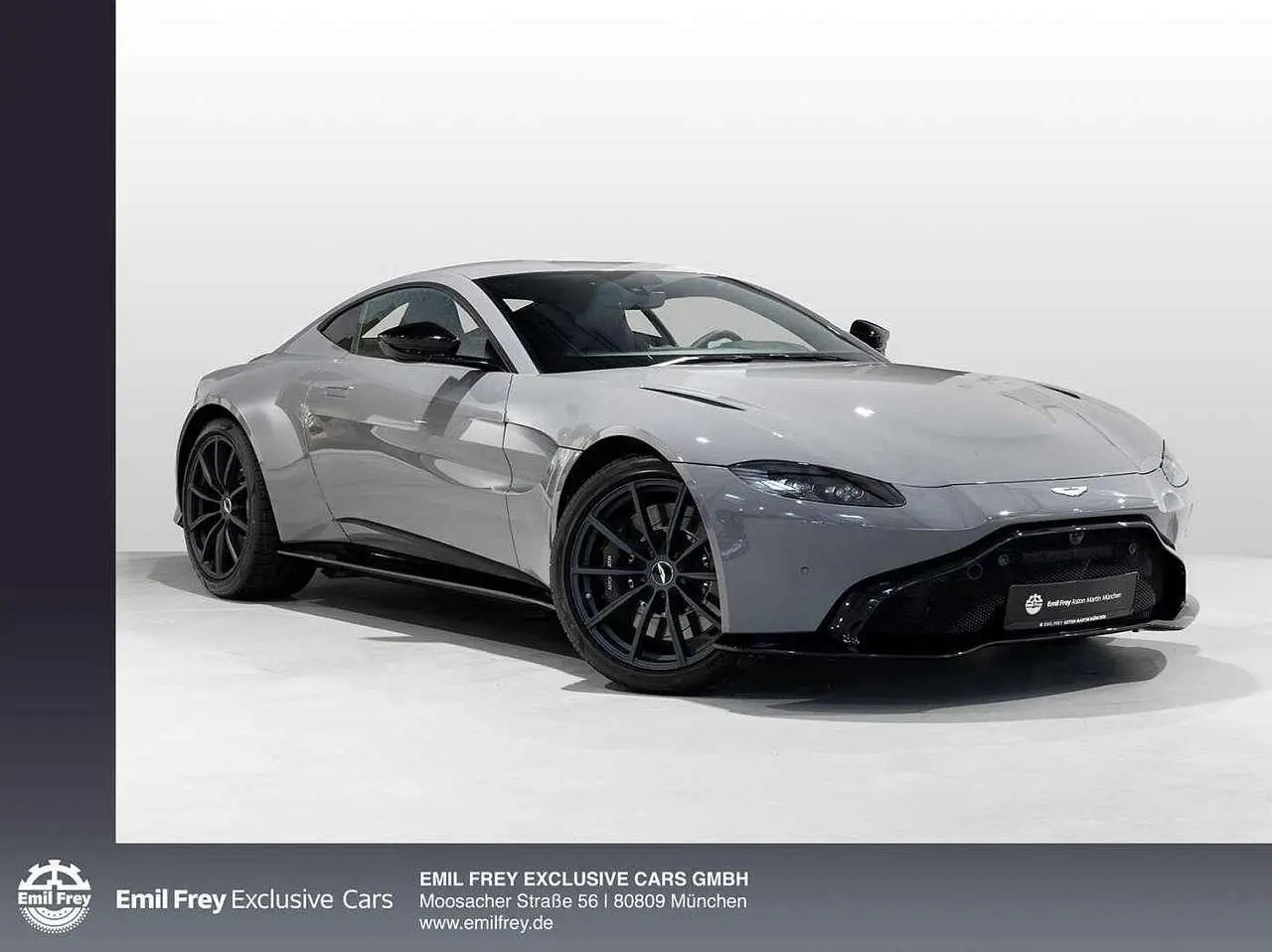 Photo 1 : Aston Martin V8 2019 Essence