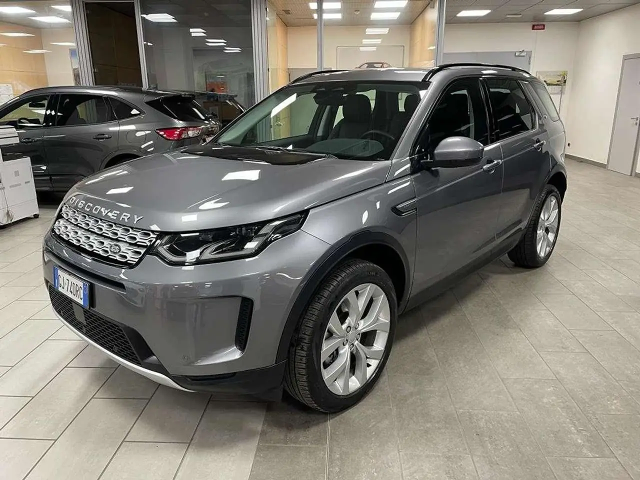 Photo 1 : Land Rover Discovery 2022 Hybride