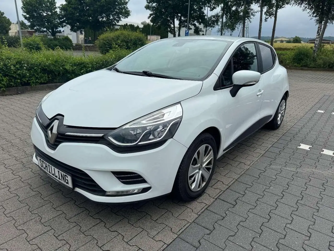 Photo 1 : Renault Clio 2017 Essence