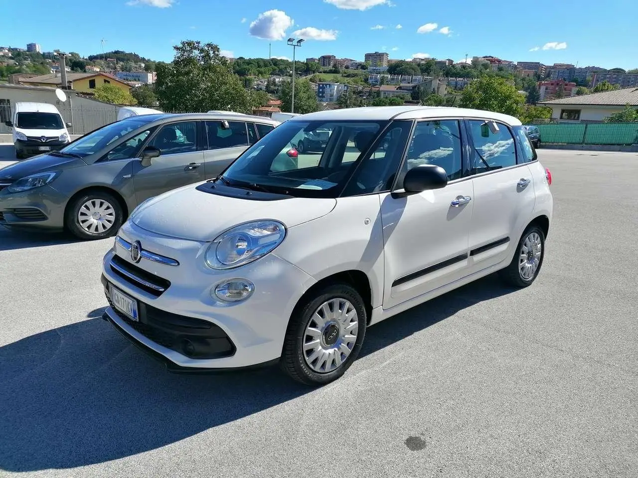 Photo 1 : Fiat 500l 2020 Diesel