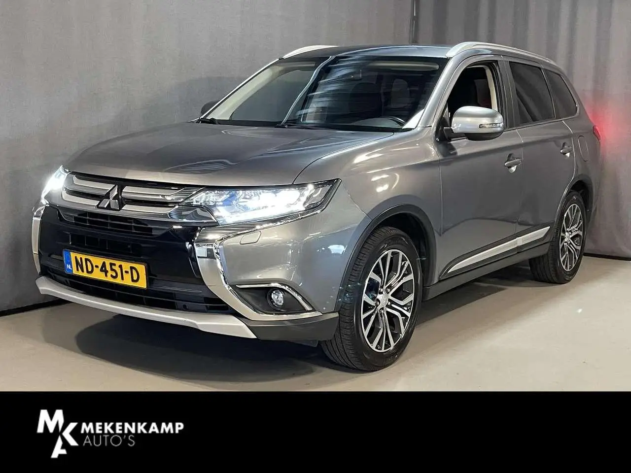 Photo 1 : Mitsubishi Outlander 2017 Petrol