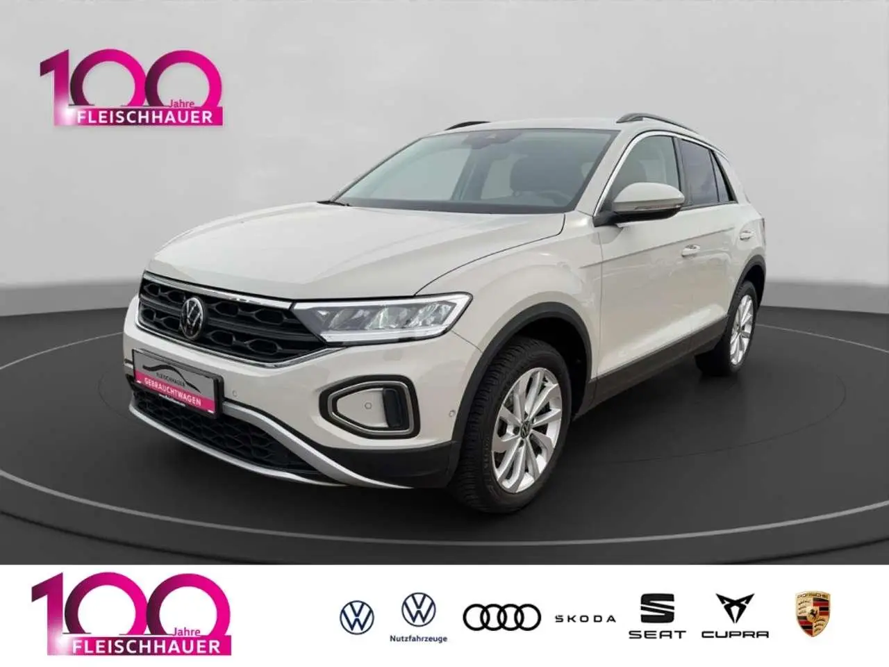 Photo 1 : Volkswagen T-roc 2023 Petrol